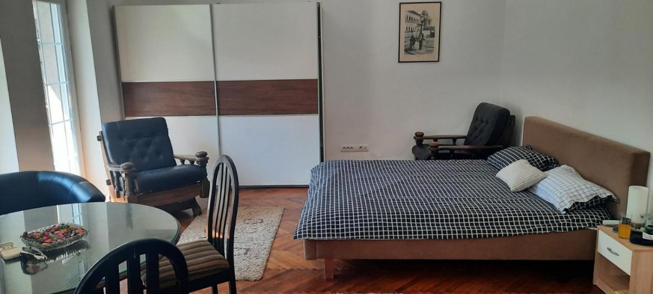 The Bridgeview Suite Belgrade Luaran gambar